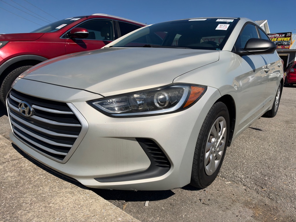 2017 HYUNDAI ELANTRA