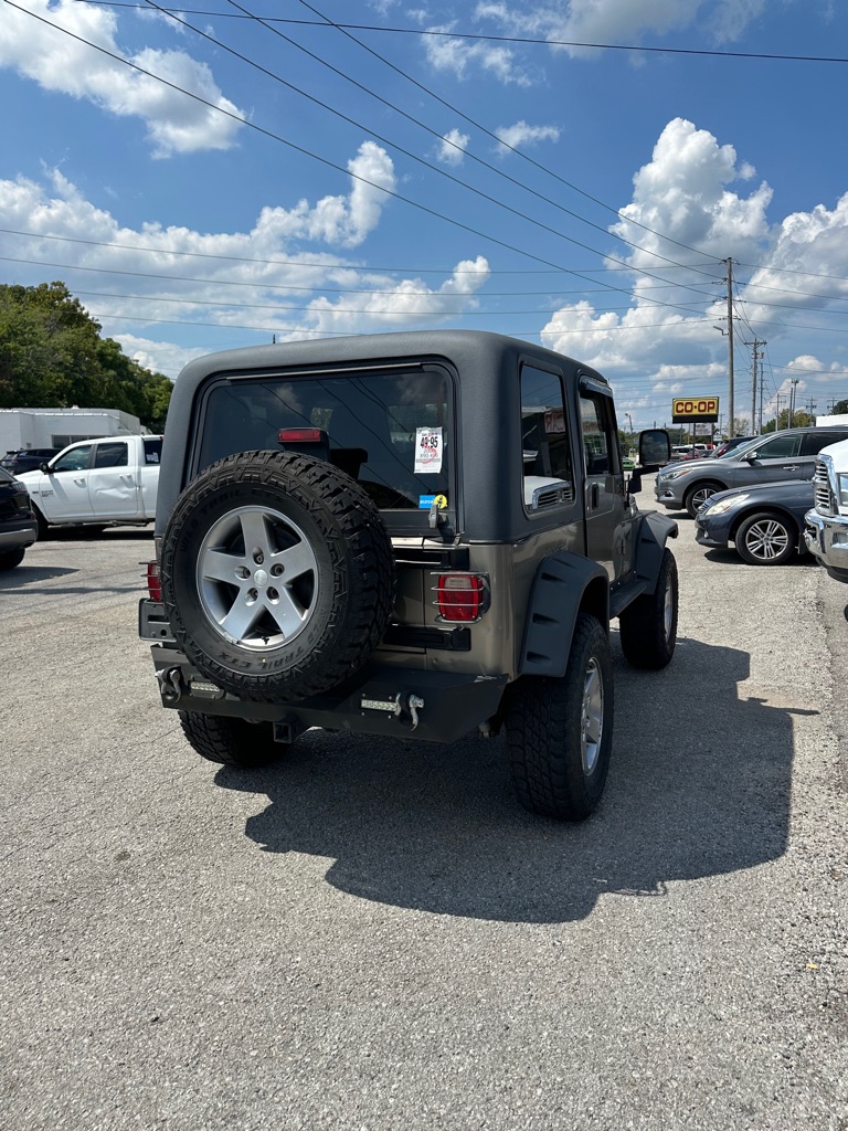Photo 6 of this JEEP WRANGLER / TJ