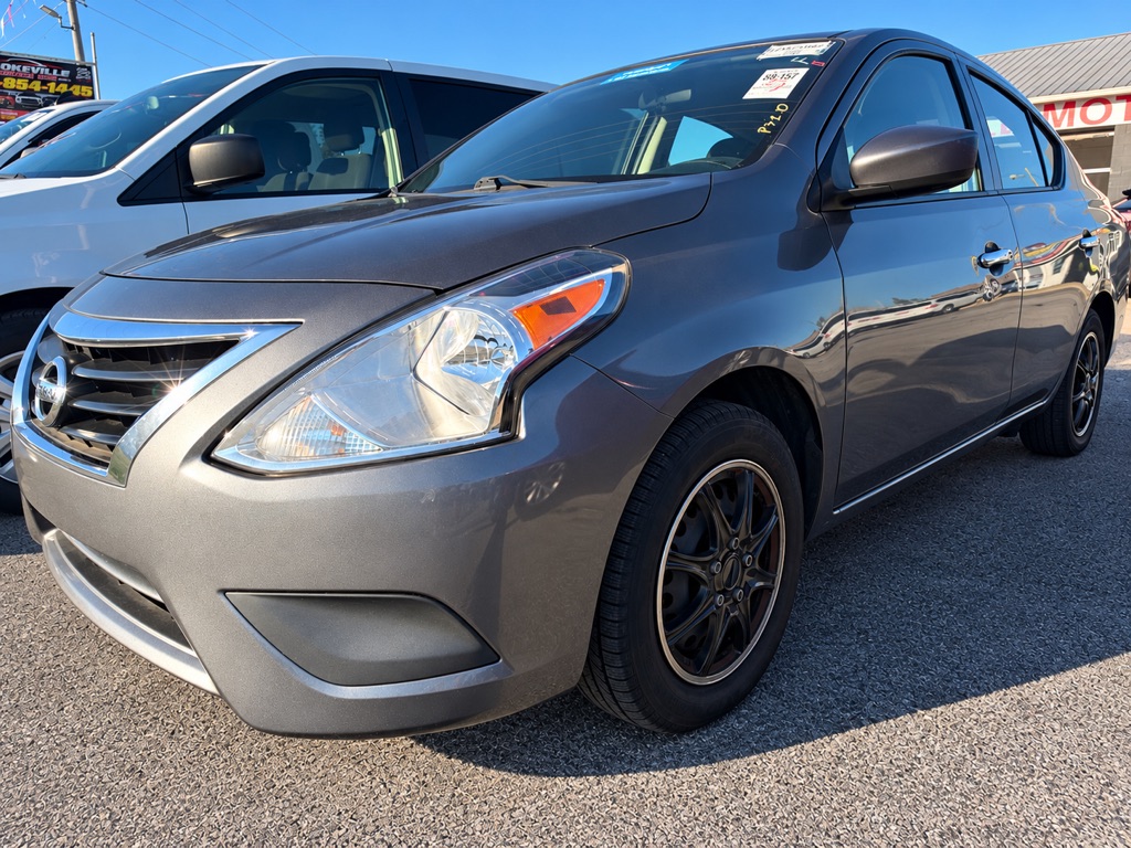 2019 NISSAN VERSA