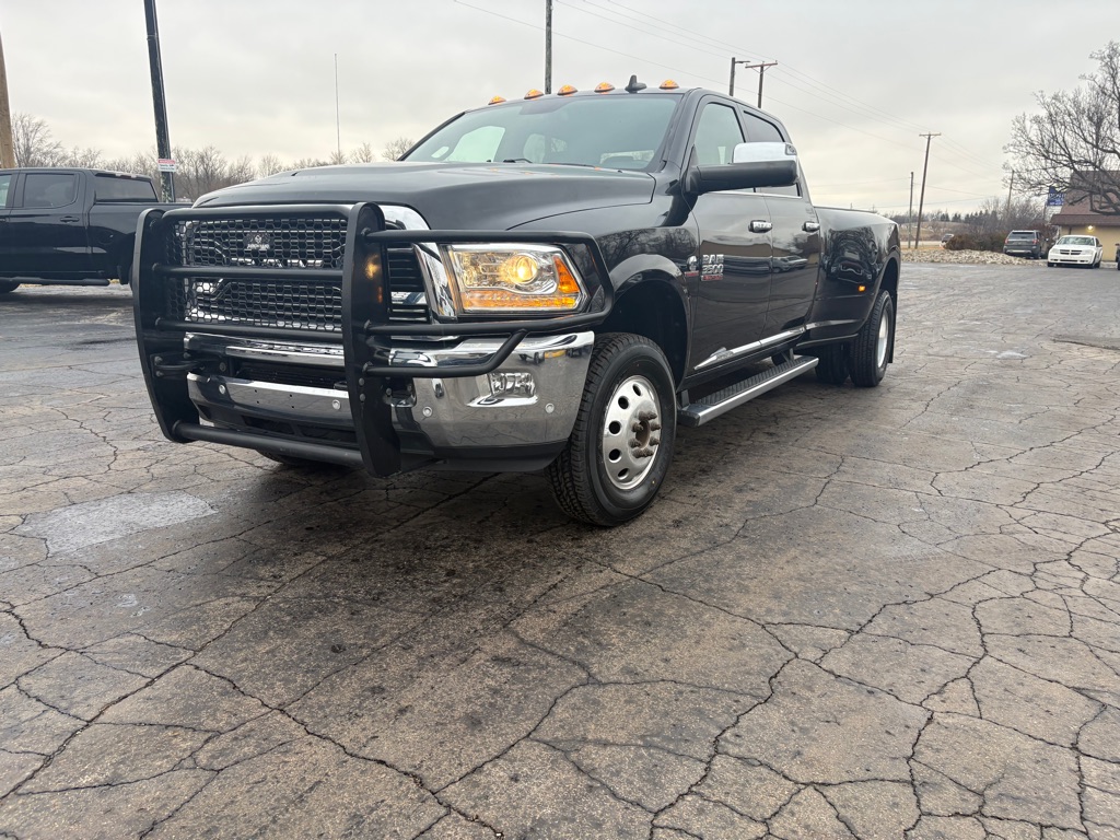 2018 RAM 3500 Laramie Longhorn Crew Cab LB DRW 4WD