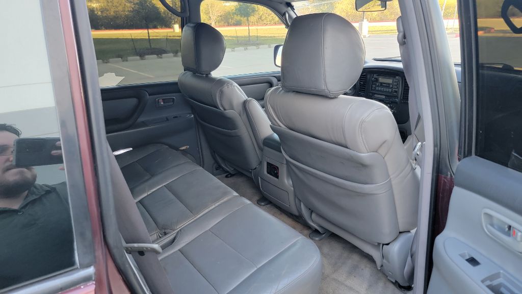Photo 17 of this TOYOTA LAND CRUISER