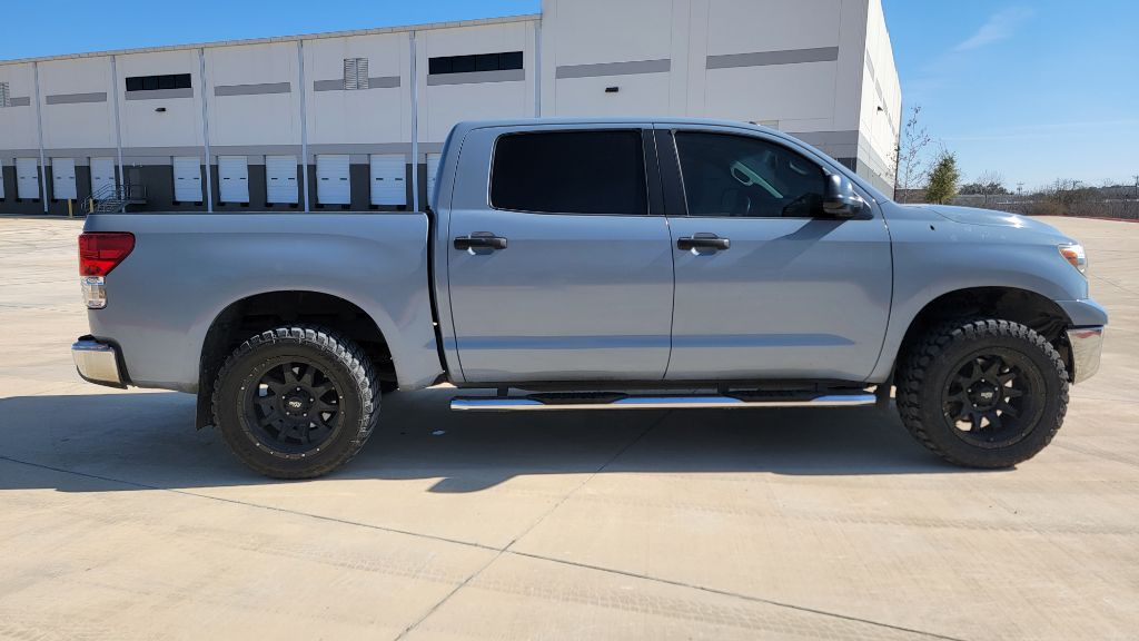Photo 17 of this TOYOTA TUNDRA