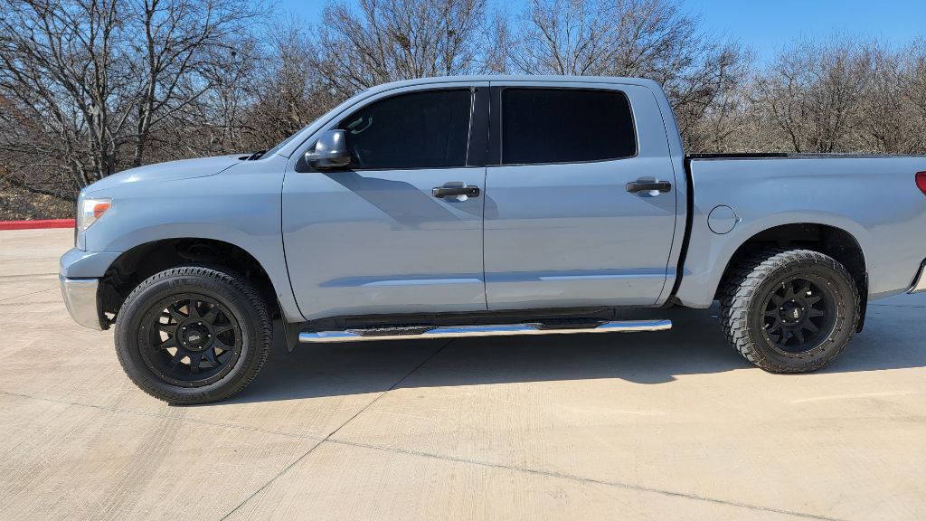 Photo 15 of this TOYOTA TUNDRA