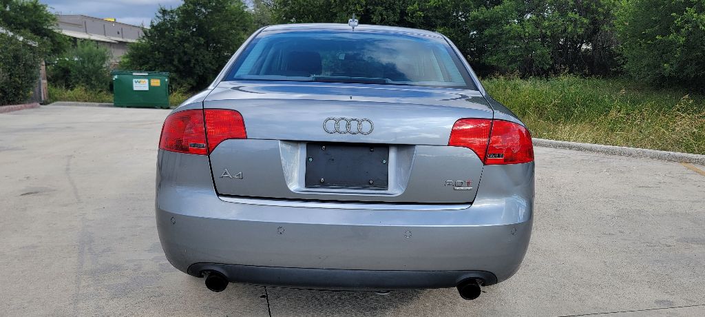 Photo 8 of this AUDI A4