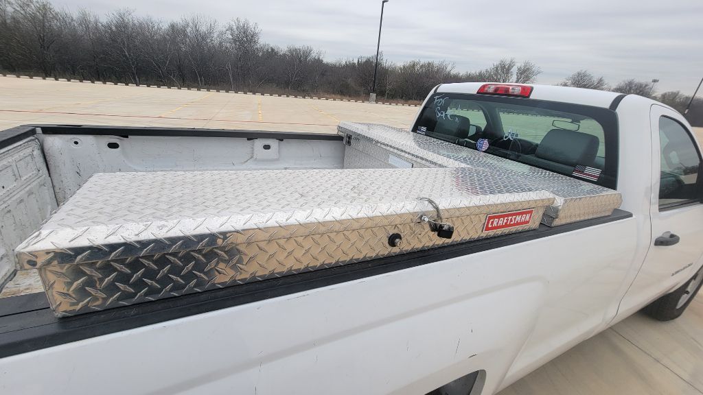 Photo 6 of this CHEVROLET SILVERADO 1500