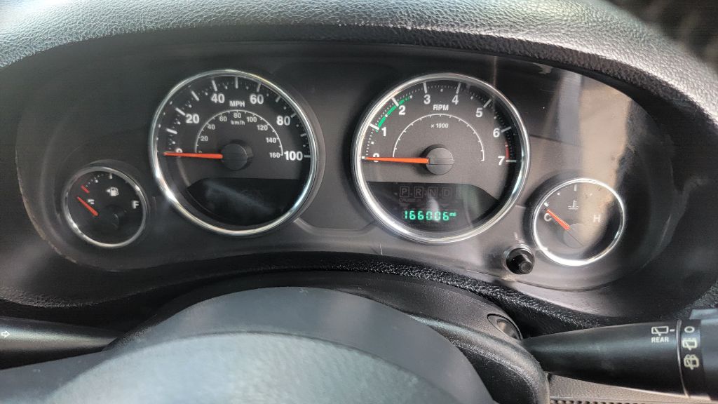 Photo 18 of this JEEP WRANGLER UNLIMI