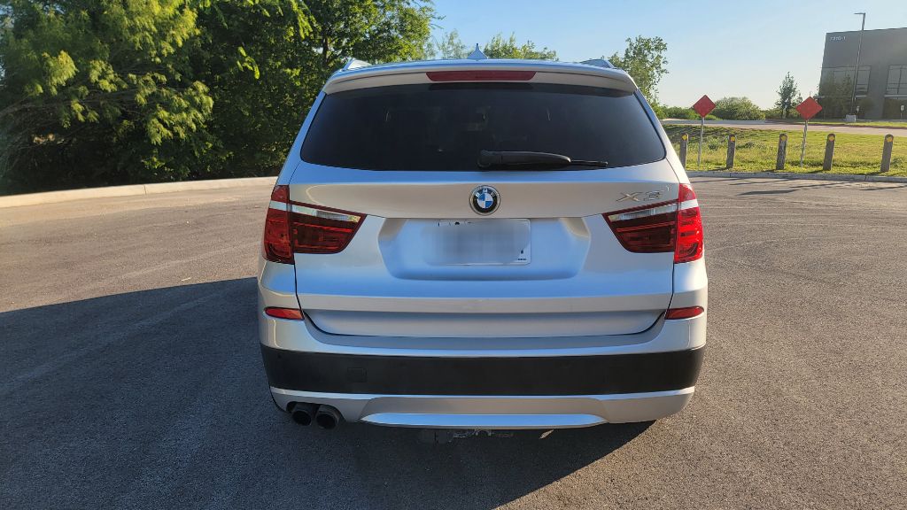 Photo 8 of this BMW X3