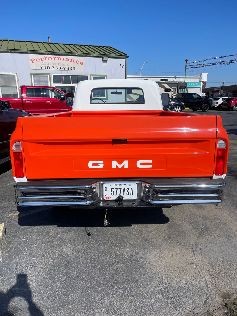 Photo 3 of this GMC CUSTOM