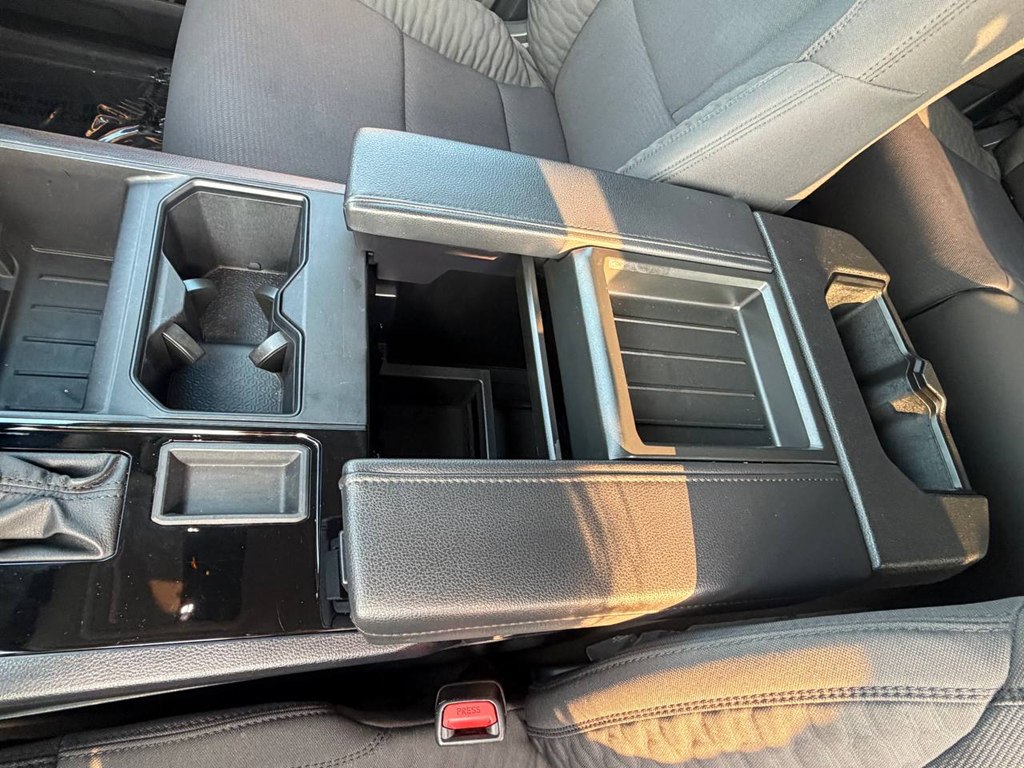Photo 27 of this TOYOTA TUNDRA