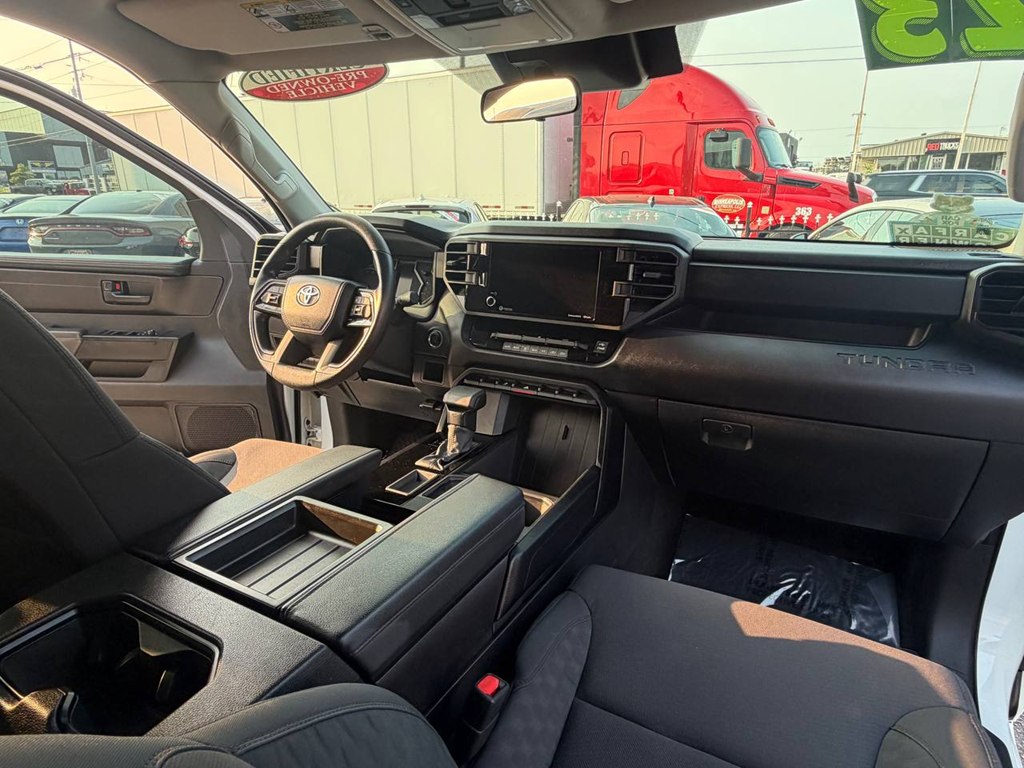 Photo 37 of this TOYOTA TUNDRA
