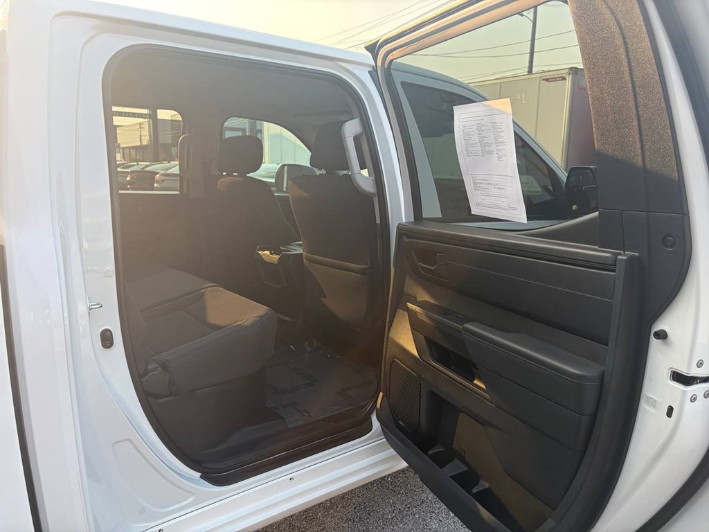 Photo 14 of this TOYOTA TUNDRA