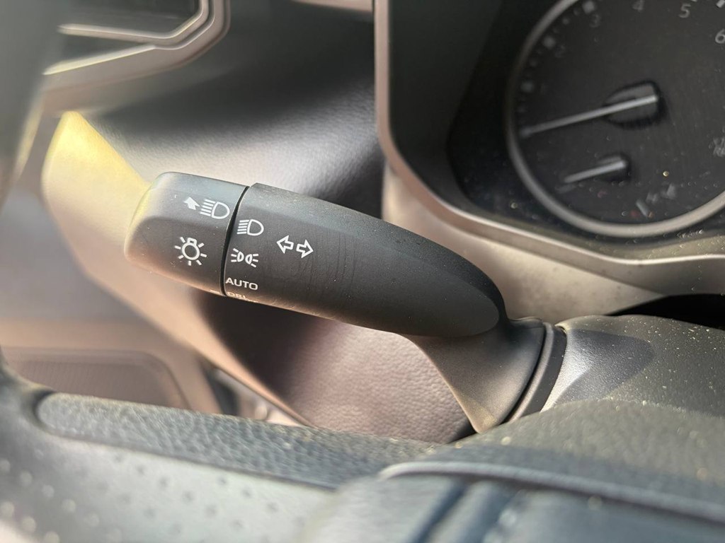 Photo 17 of this TOYOTA TUNDRA