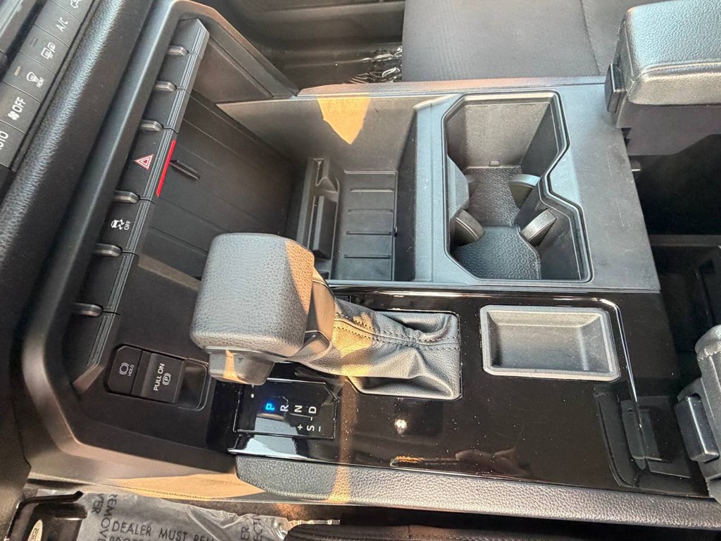Photo 26 of this TOYOTA TUNDRA