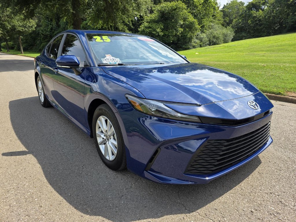 Photo 8 of this TOYOTA CAMRY