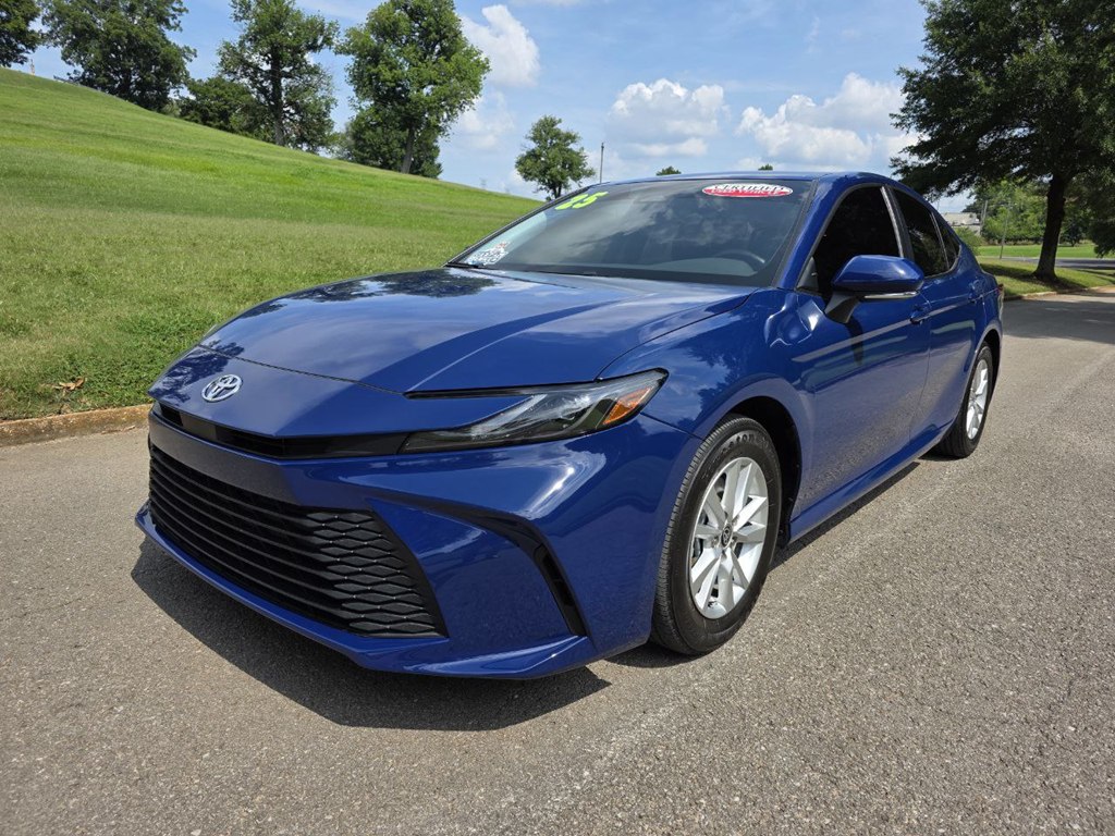 Photo 2 of this TOYOTA CAMRY