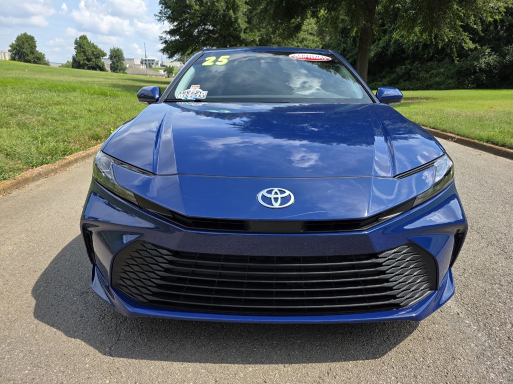 Photo 9 of this TOYOTA CAMRY