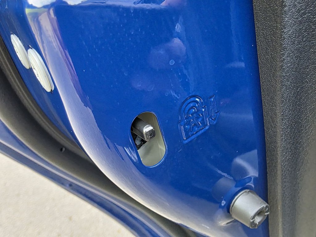 Photo 39 of this TOYOTA CAMRY