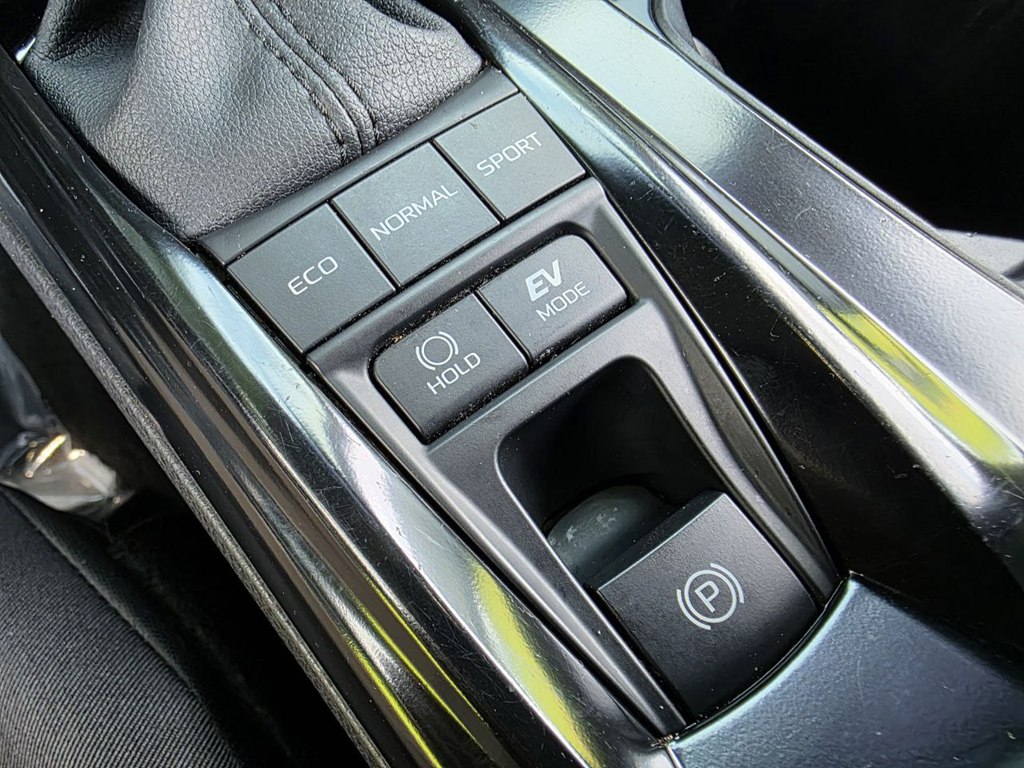 Photo 27 of this TOYOTA CAMRY