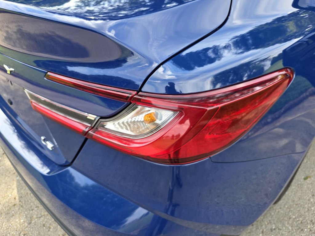 Photo 50 of this TOYOTA CAMRY