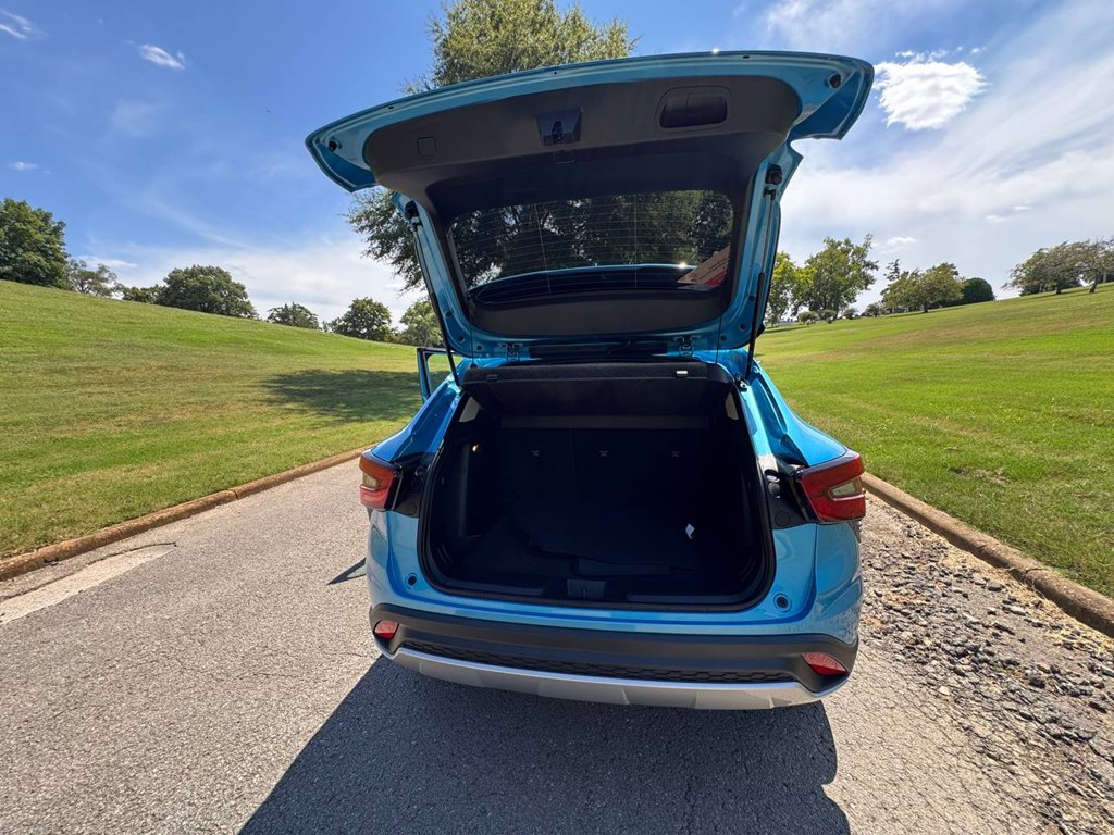 Photo 40 of this CHEVROLET TRAX