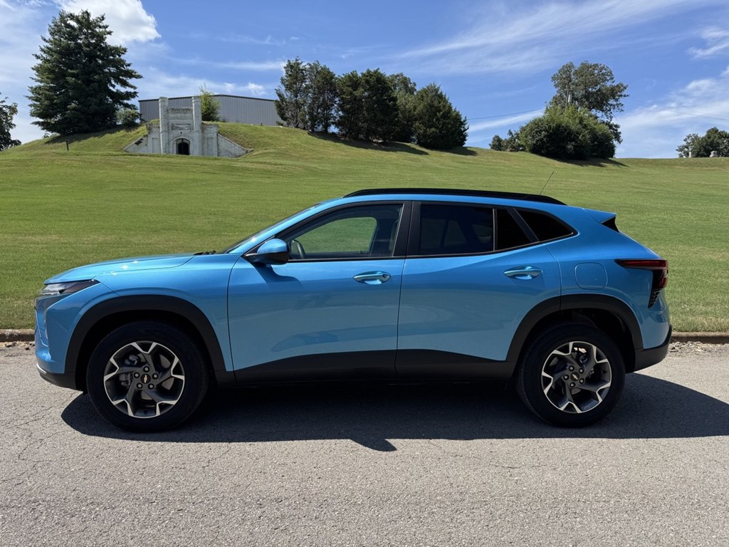 Photo 5 of this CHEVROLET TRAX