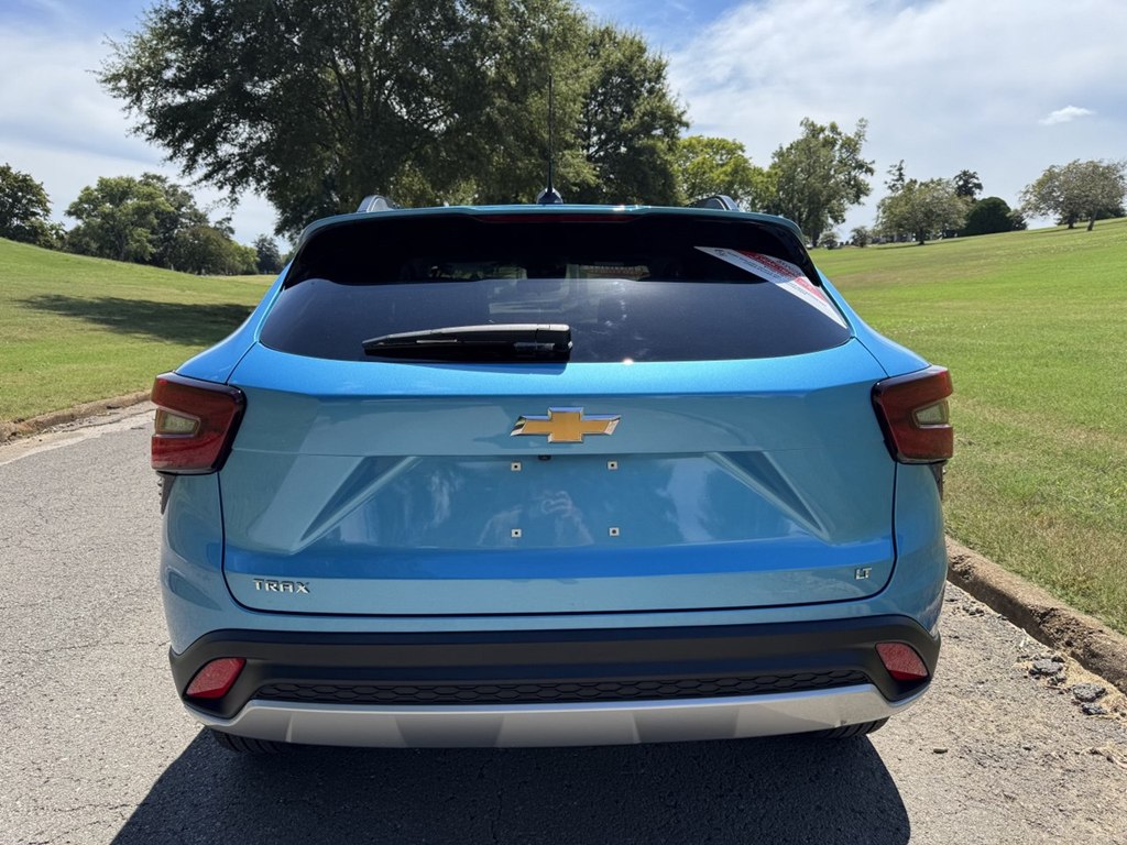 Photo 11 of this CHEVROLET TRAX