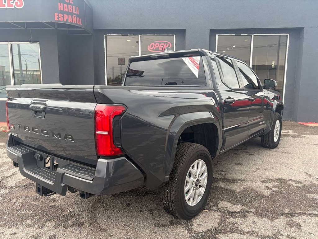 Photo 6 of this TOYOTA TACOMA