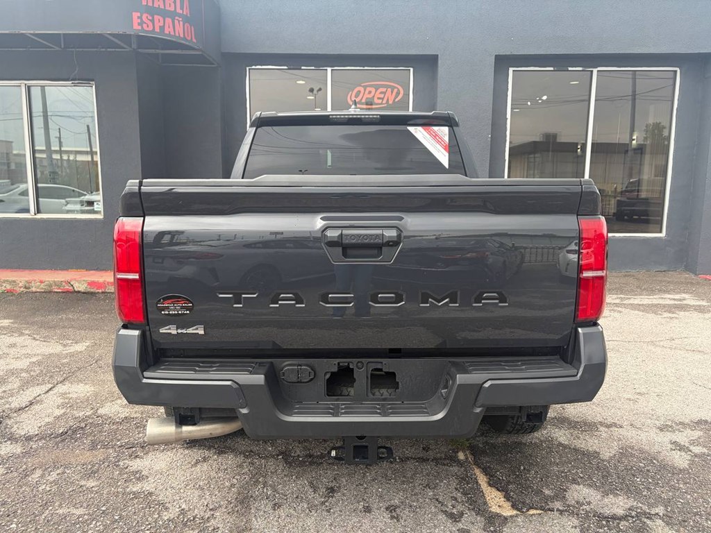 Photo 5 of this TOYOTA TACOMA