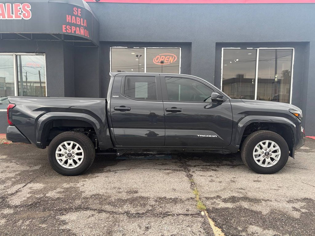 Photo 7 of this TOYOTA TACOMA