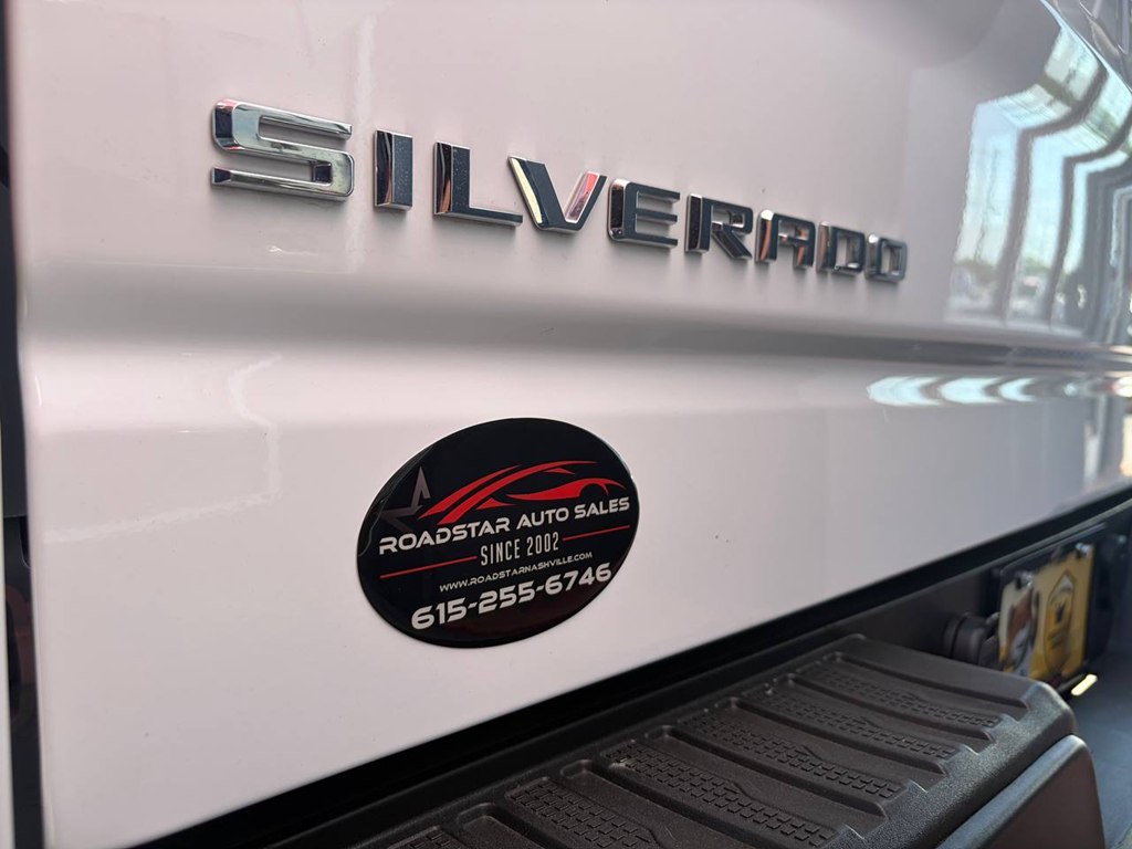 Photo 48 of this CHEVROLET SILVERADO 1500