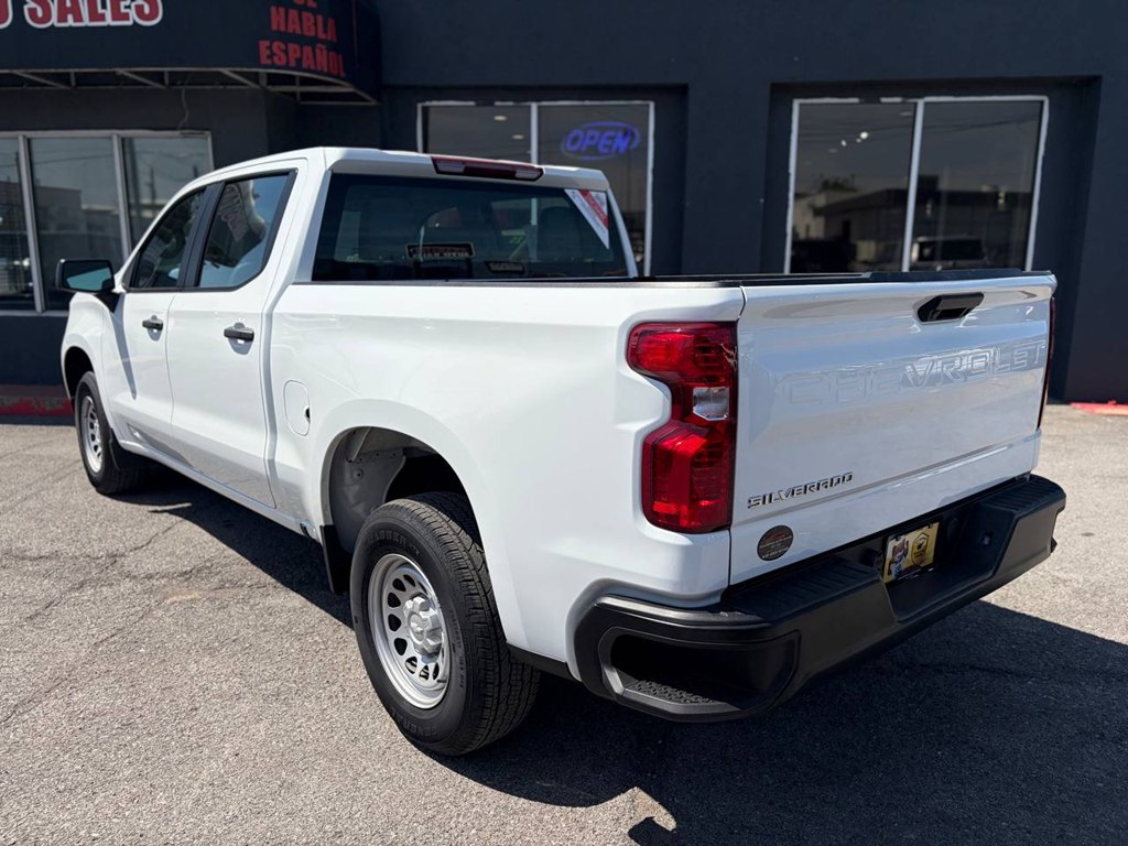 Photo 4 of this CHEVROLET SILVERADO 1500