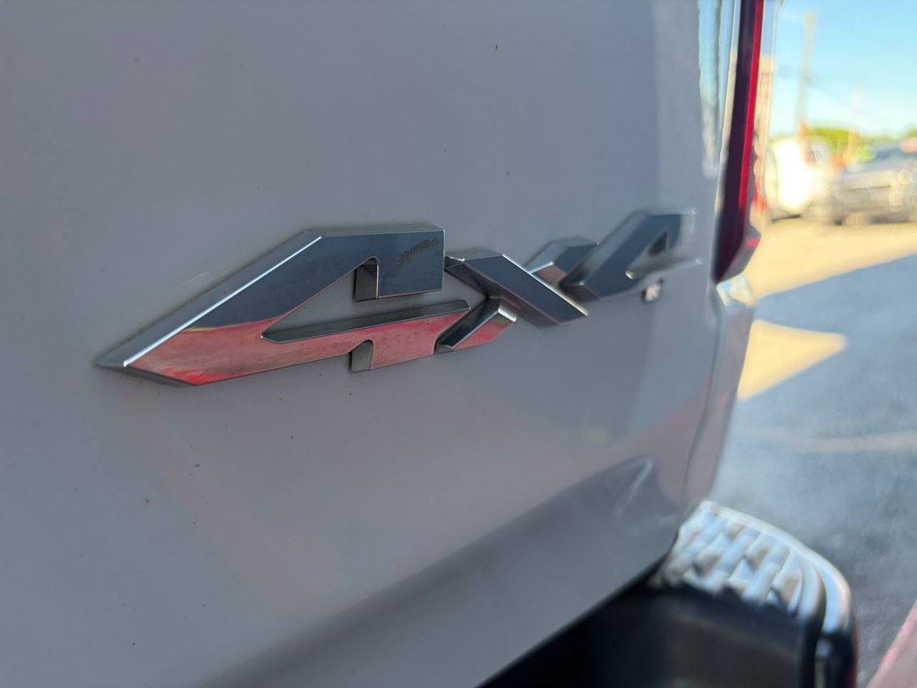 Photo 58 of this RAM 1500