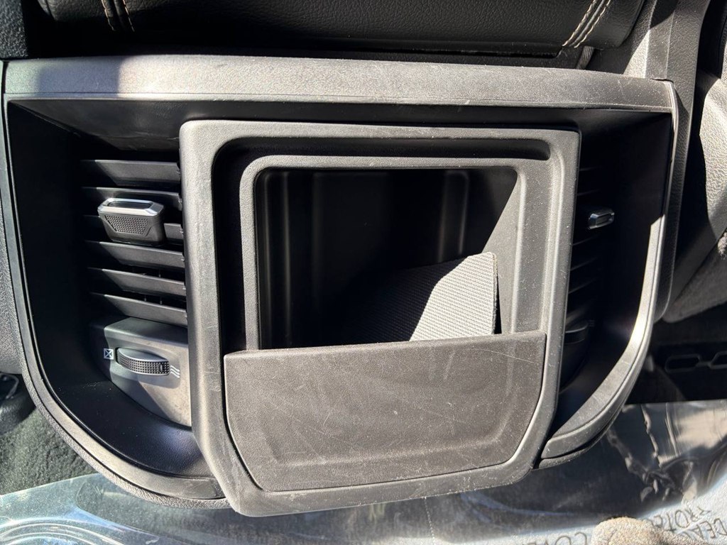 Photo 40 of this RAM 1500