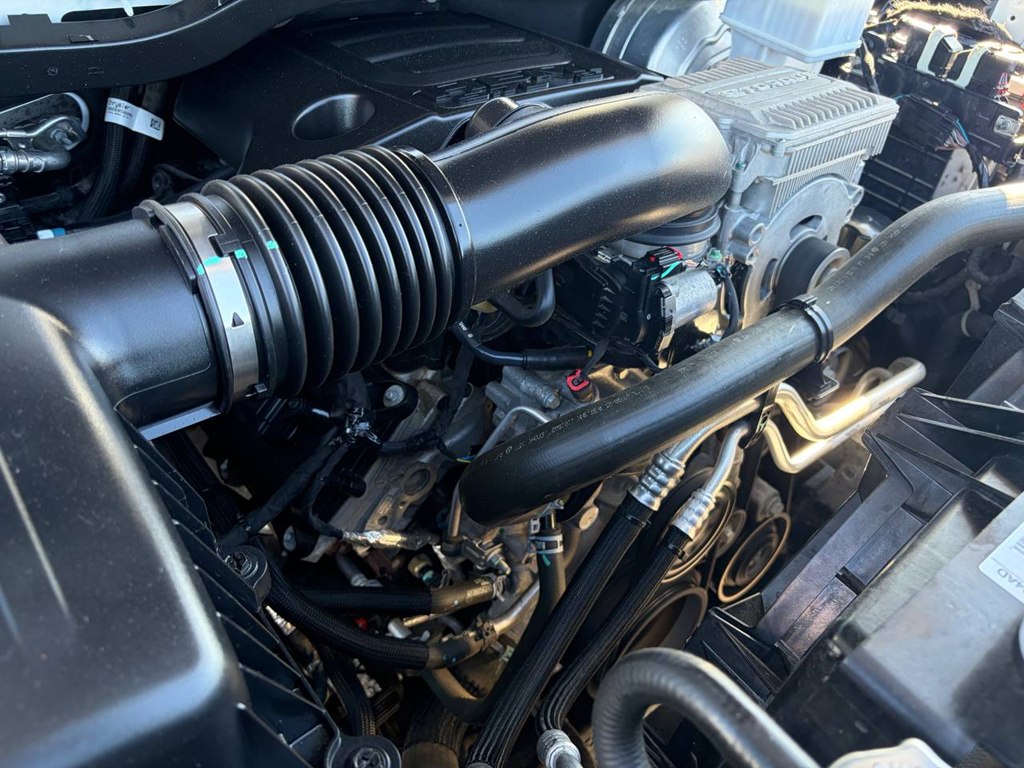 Photo 50 of this RAM 1500