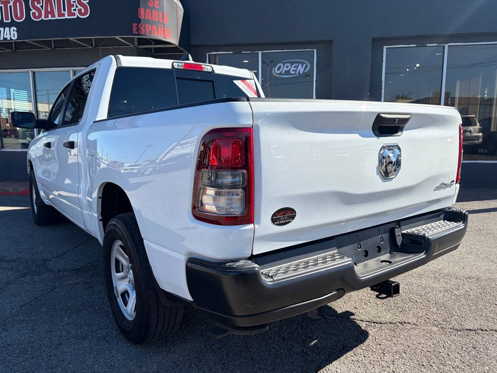 Photo 4 of this RAM 1500