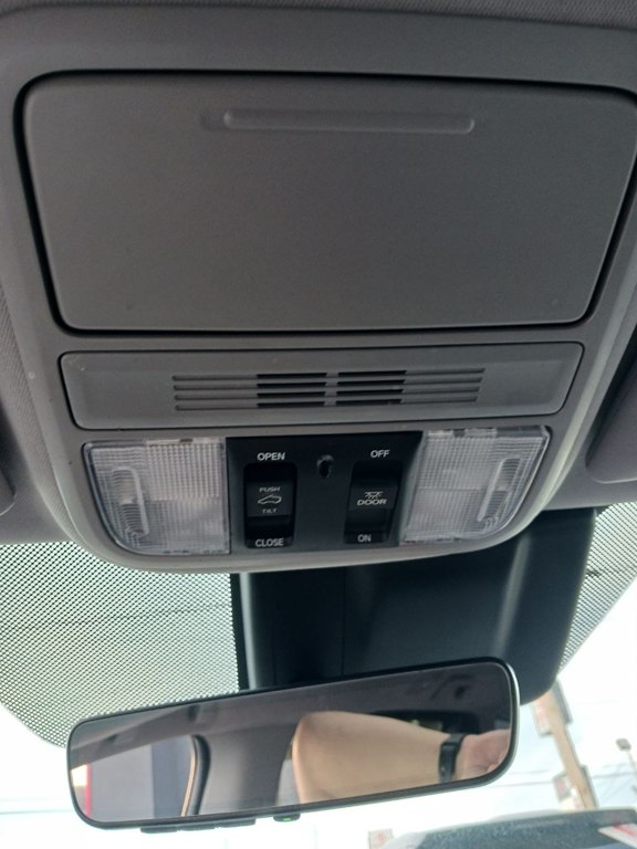 Photo 43 of this HONDA ODYSSEY