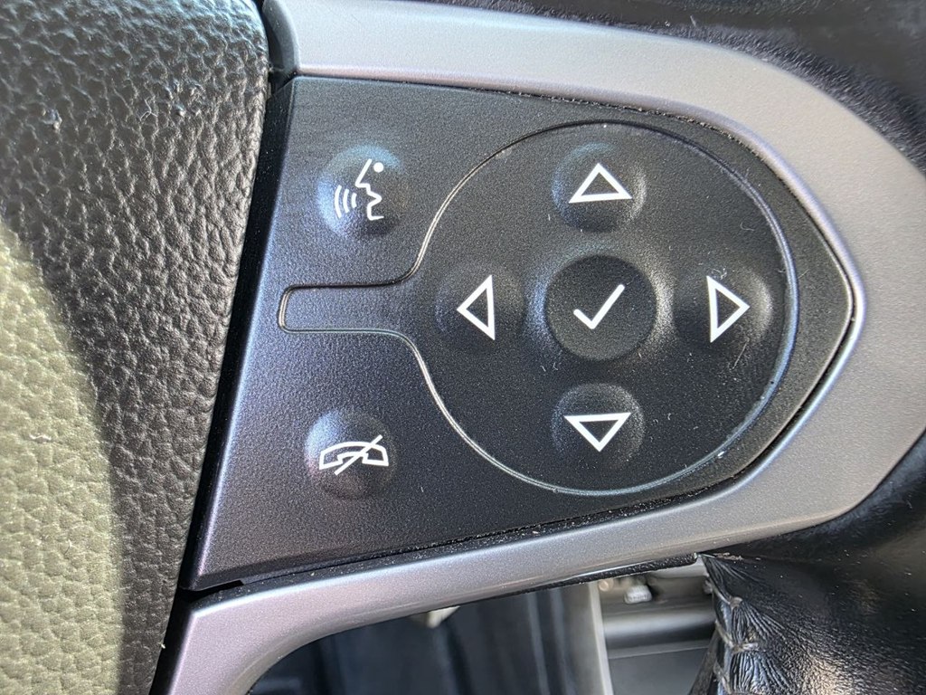Photo 22 of this CHEVROLET COLORADO