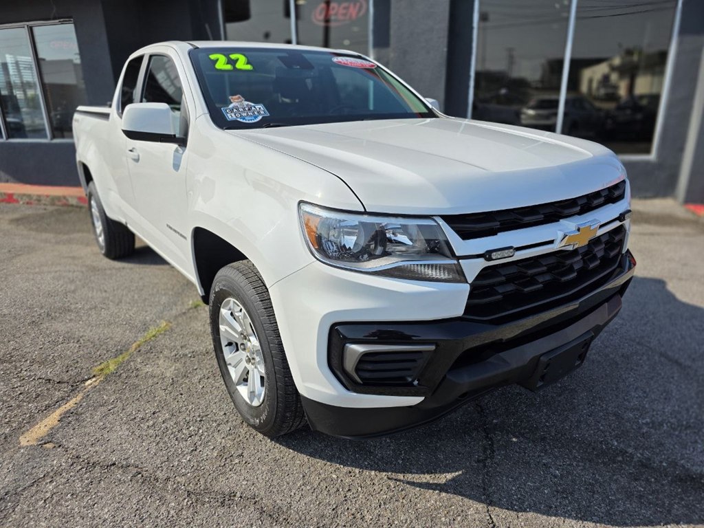 Photo 8 of this CHEVROLET COLORADO