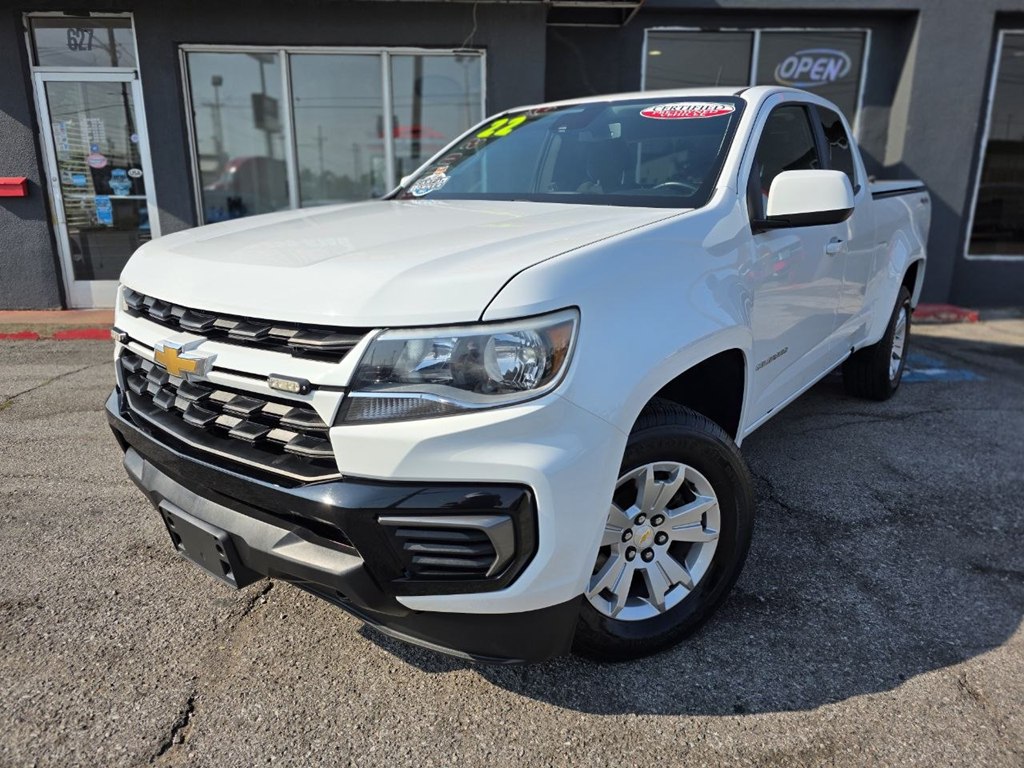 Photo 2 of this CHEVROLET COLORADO