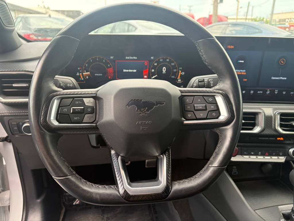 Photo 20 of this FORD MUSTANG