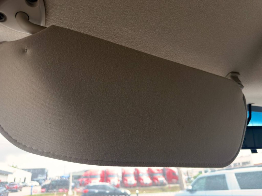 Photo 29 of this CHEVROLET EXPRESS G2500