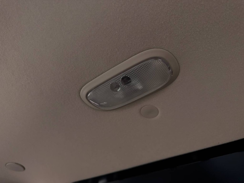 Photo 36 of this CHEVROLET EXPRESS G2500