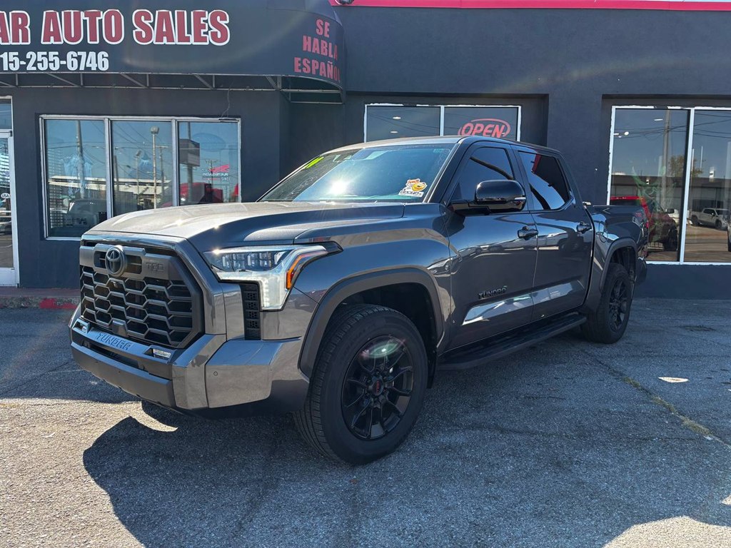 Photo 2 of this TOYOTA TUNDRA