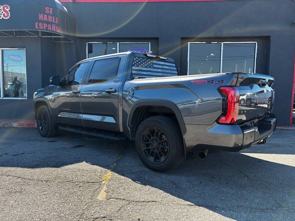 Photo 4 of this TOYOTA TUNDRA