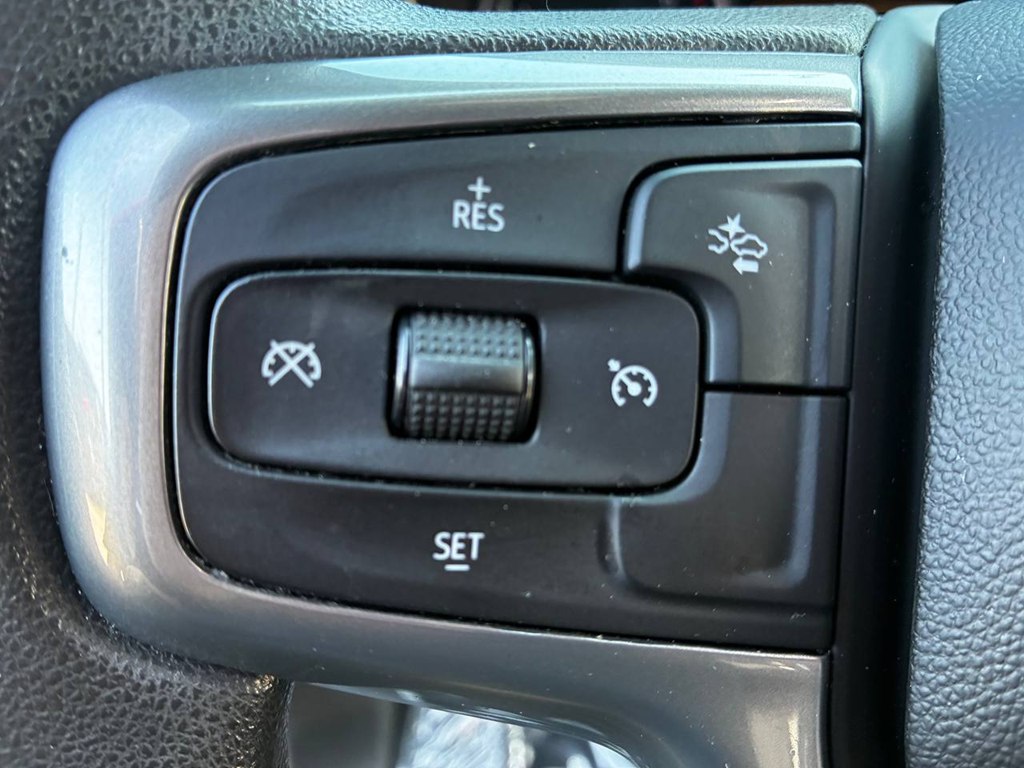 Photo 19 of this CHEVROLET TAHOE