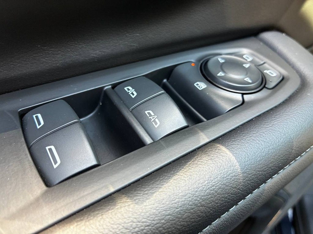 Photo 13 of this CHEVROLET TAHOE