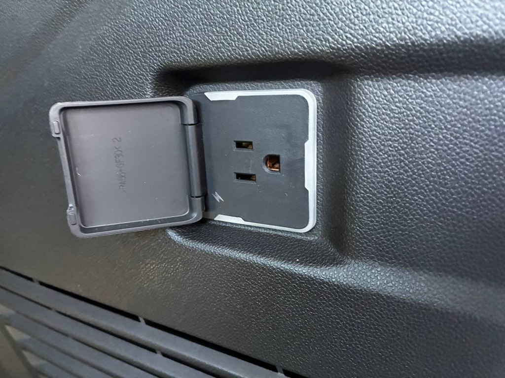 Photo 43 of this CHEVROLET TAHOE