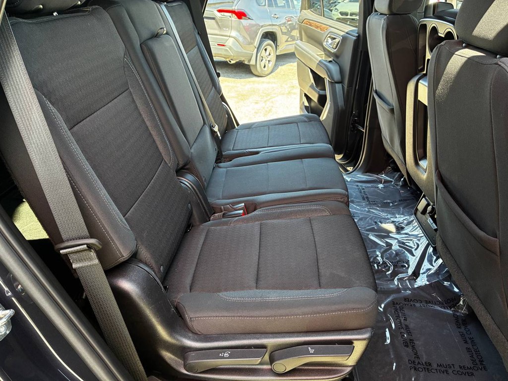 Photo 35 of this CHEVROLET TAHOE