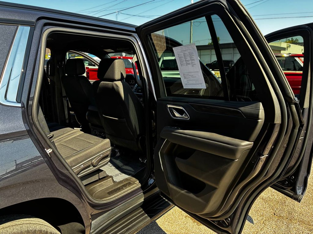 Photo 12 of this CHEVROLET TAHOE