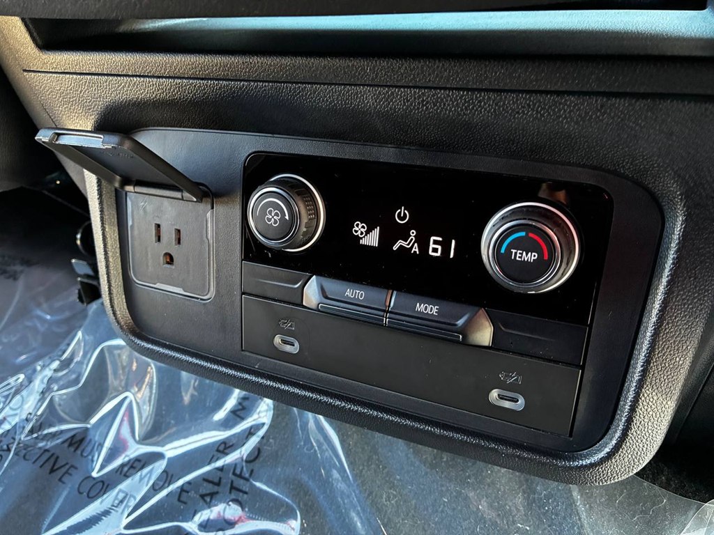 Photo 37 of this CHEVROLET TAHOE